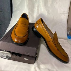 Banana Republic men’s shoes